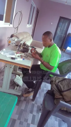 Sewing Machine Mechanic
