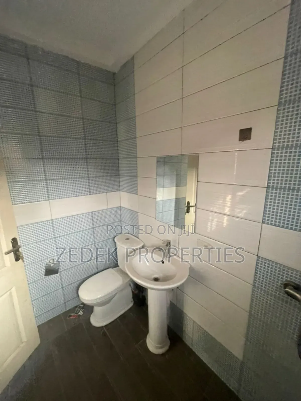 2bdrm Apartment in Kwabennya Acp, Ashomang Estate for rent