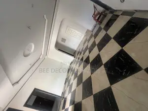 3bdrm House in Bee Decor & Homes, Adenta for rent