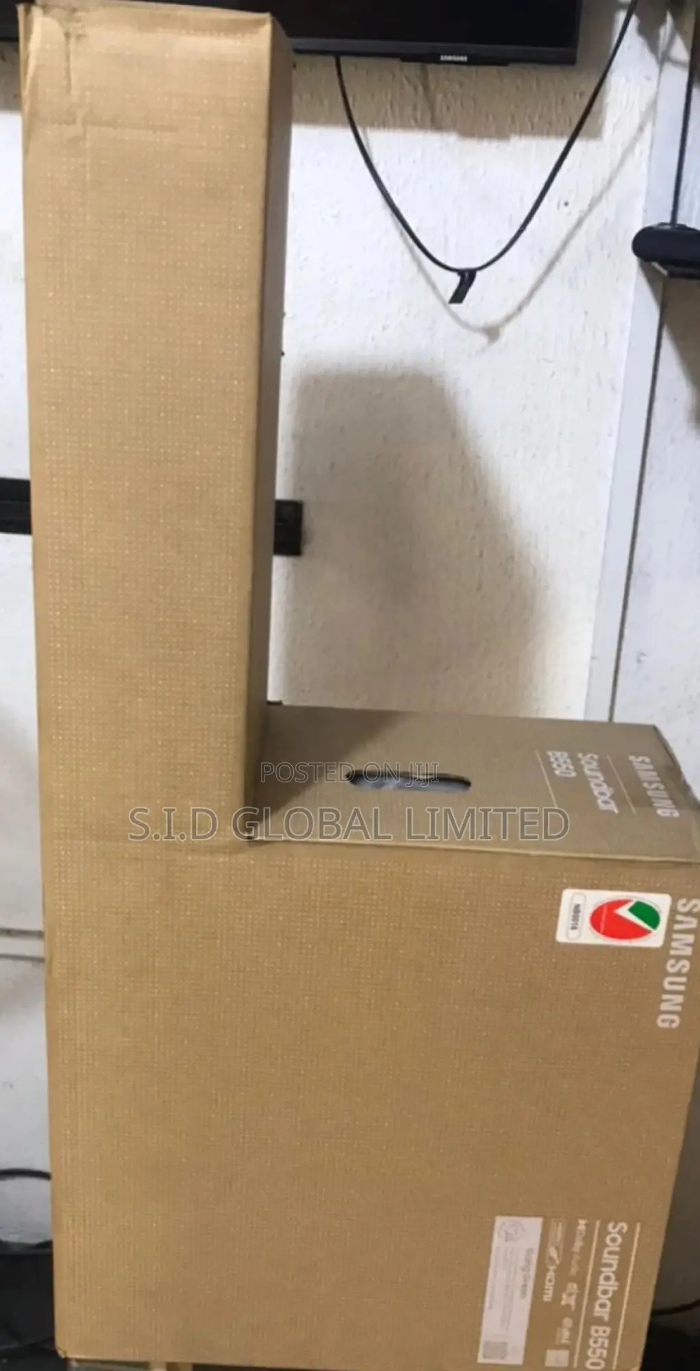Our High-Quality Speakers B-Series Soundbar HW-B550