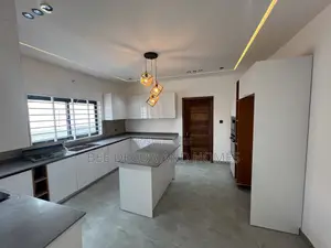 3bdrm House in Bee Decor & Homes, Oyarifa for sale