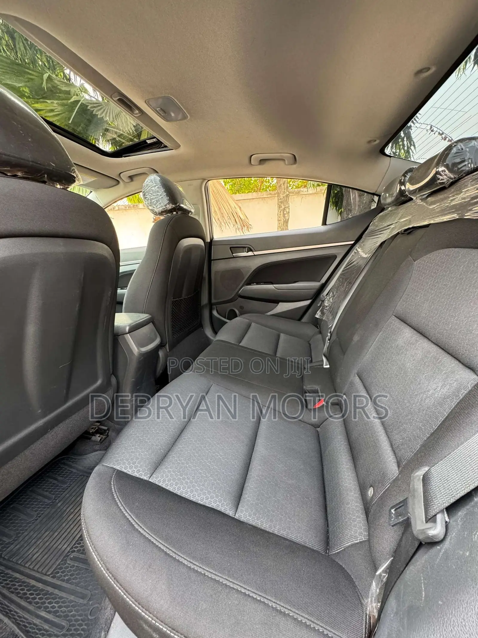 Hyundai Elantra Value Edition Sedan FWD (2.0L 4cyl 6A) 2017 Gray