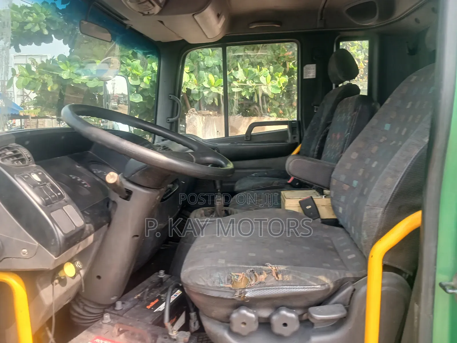 Hyundai Ex8 (Garbage Truck)
