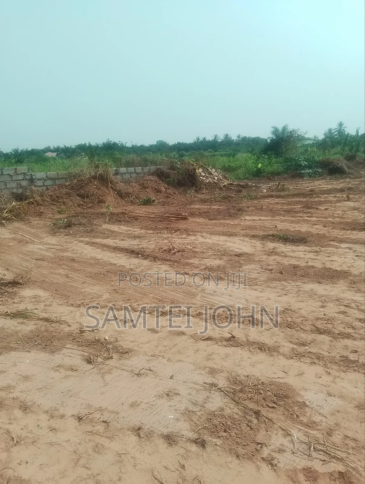 Land for Sale at Oyibi Saduase for Sale