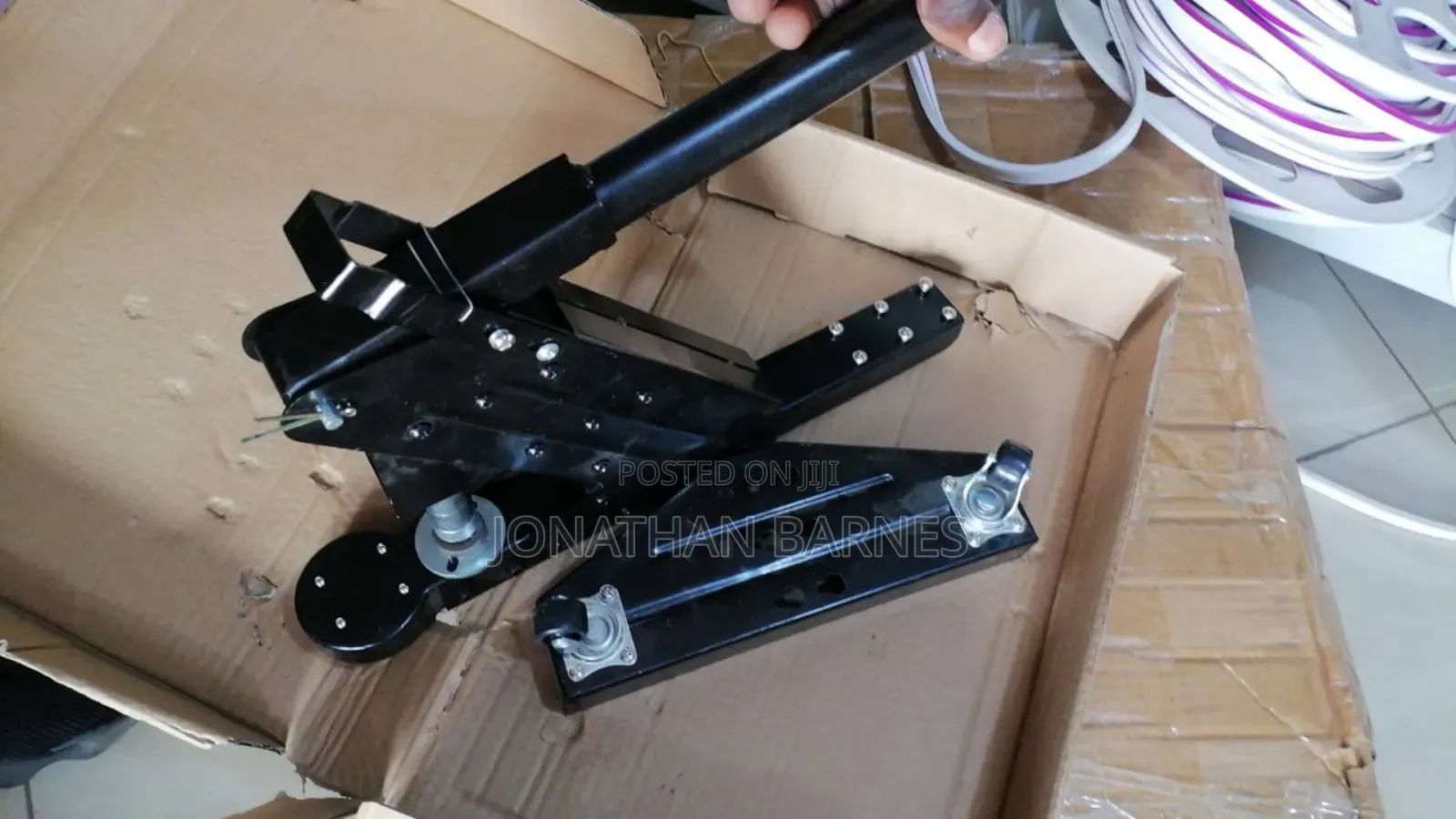 Eyelet Pin Machine