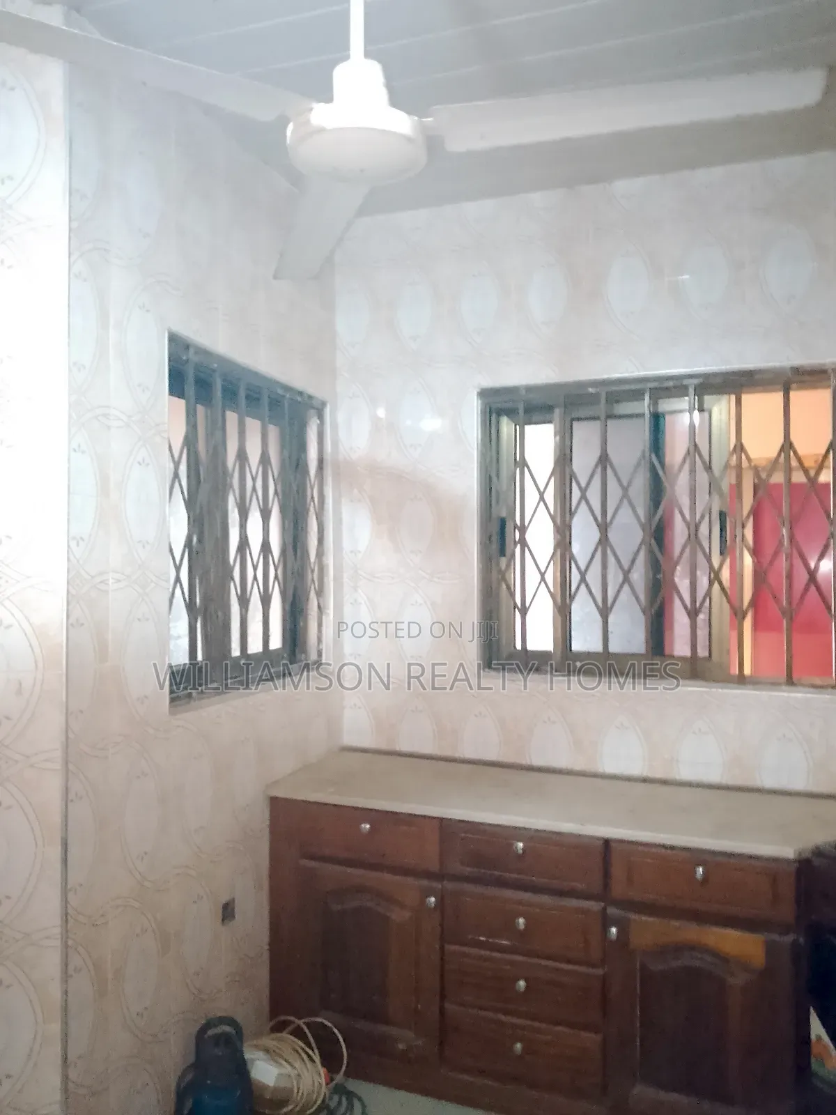 1bdrm Apartment in Community 18 Area, Spintex for rent