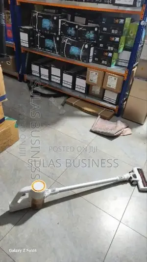 Cordless Vacuum Cleaner