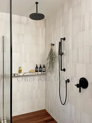 Short Pole Shower. Hot Cold. 8305h