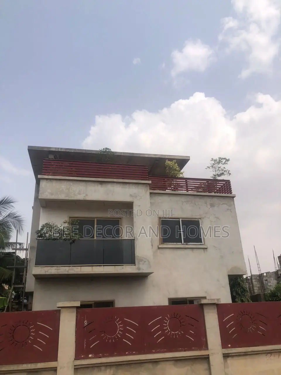 6bdrm House in Bee Decor & Homes, Adenta for sale