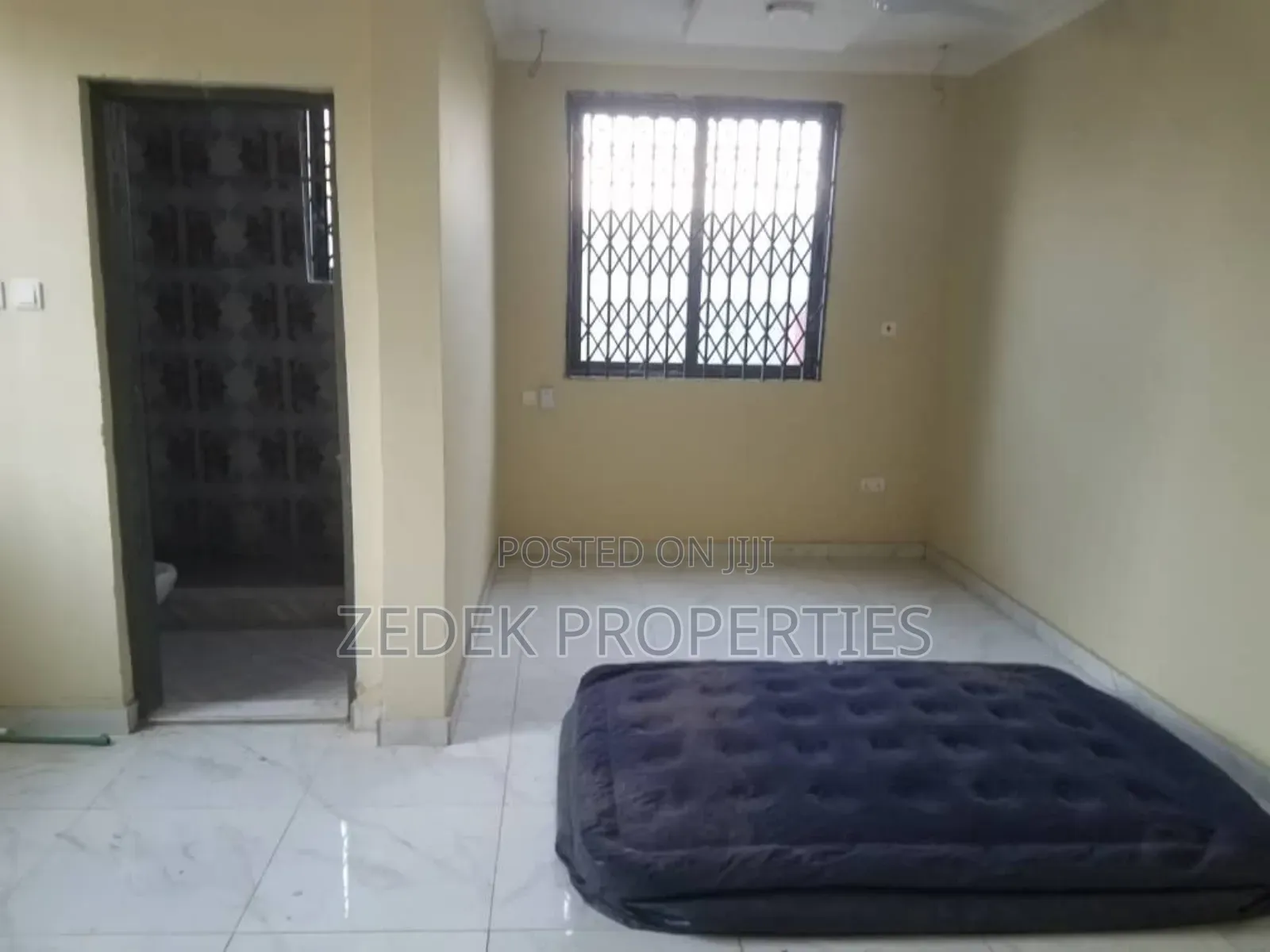 3bdrm House in Kwabennya Acp, Ashomang Estate for rent