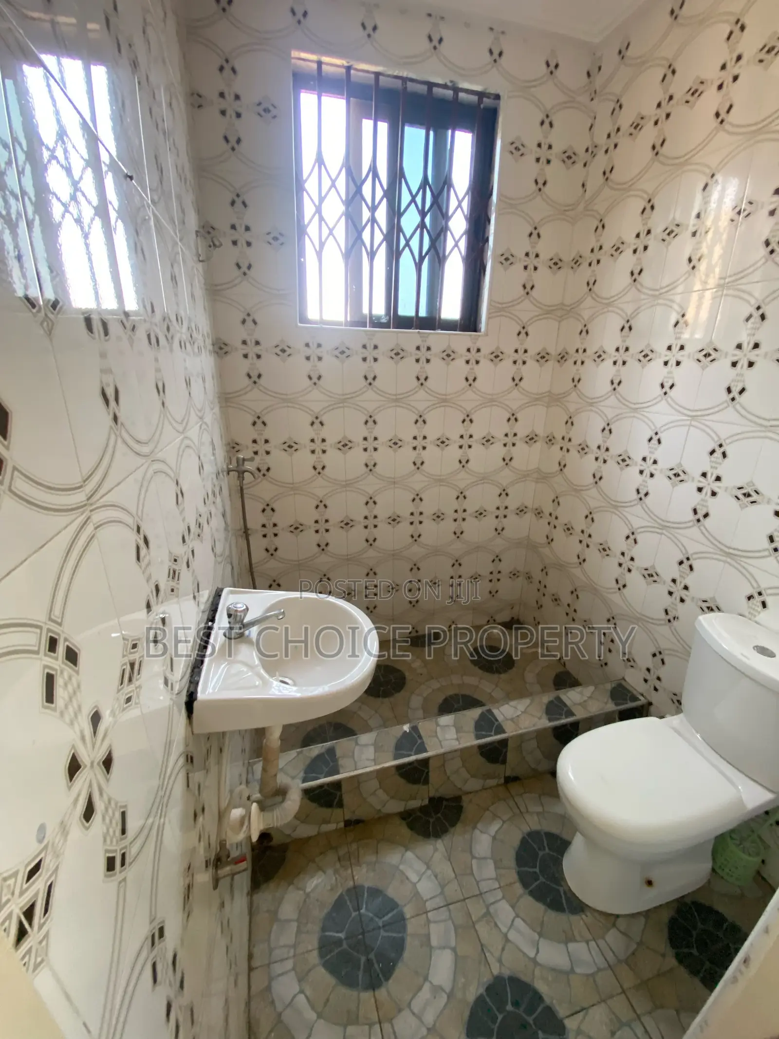1bdrm Apartment in Adenta New Legon for rent