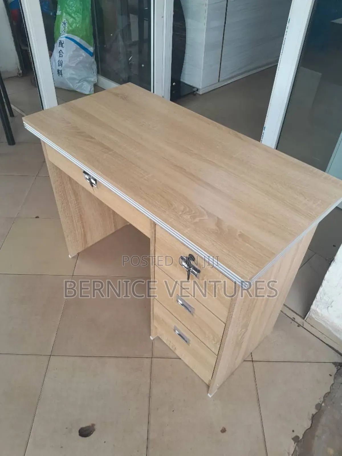 Secretary Office Table