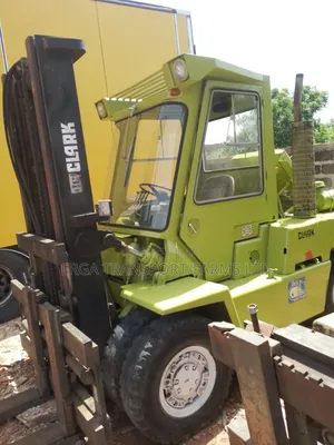 Strong Clark 9tons Forklift