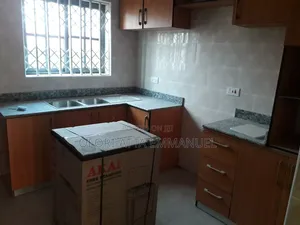 2bdrm Apartment in Amasaman 3 Junction, Pokuase for rent