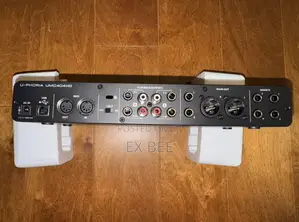 Behringer Uphoria Umc404hd 4input Audio Interface