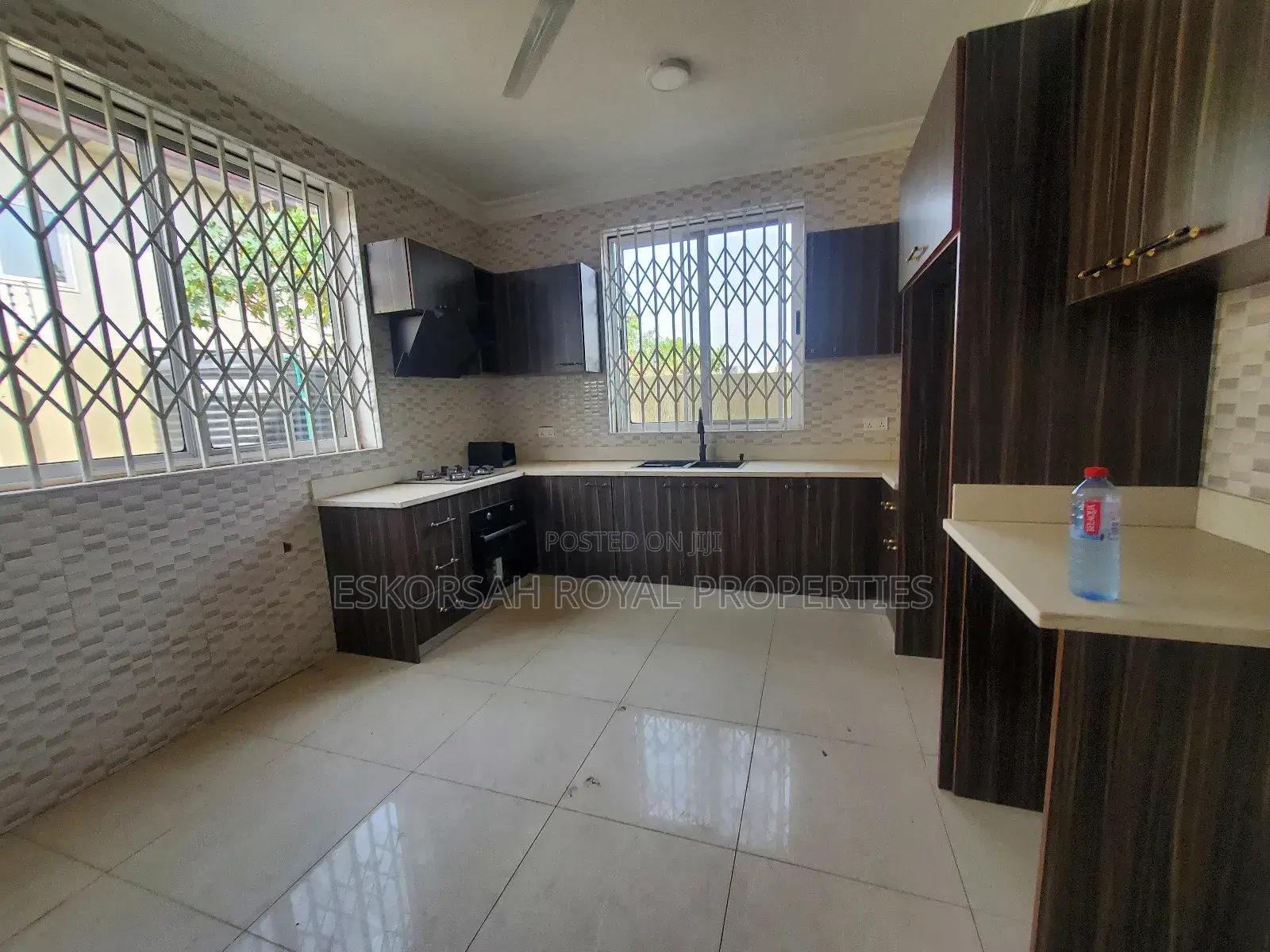 4bdrm House in Lakeside for rent