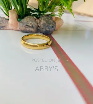 Non Fading Unisex Rings For Engagement/Wedding
