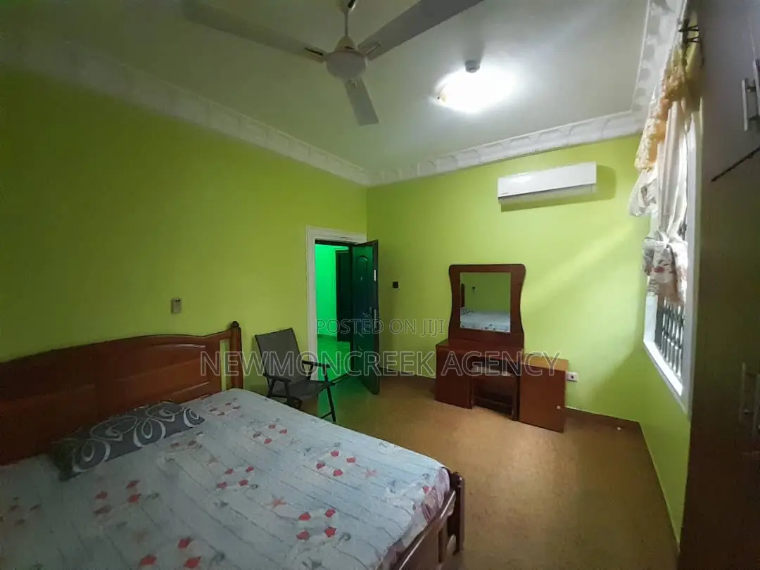 5bdrm Duplex in Oyarifa Estate, Accra Metropolitan for sale