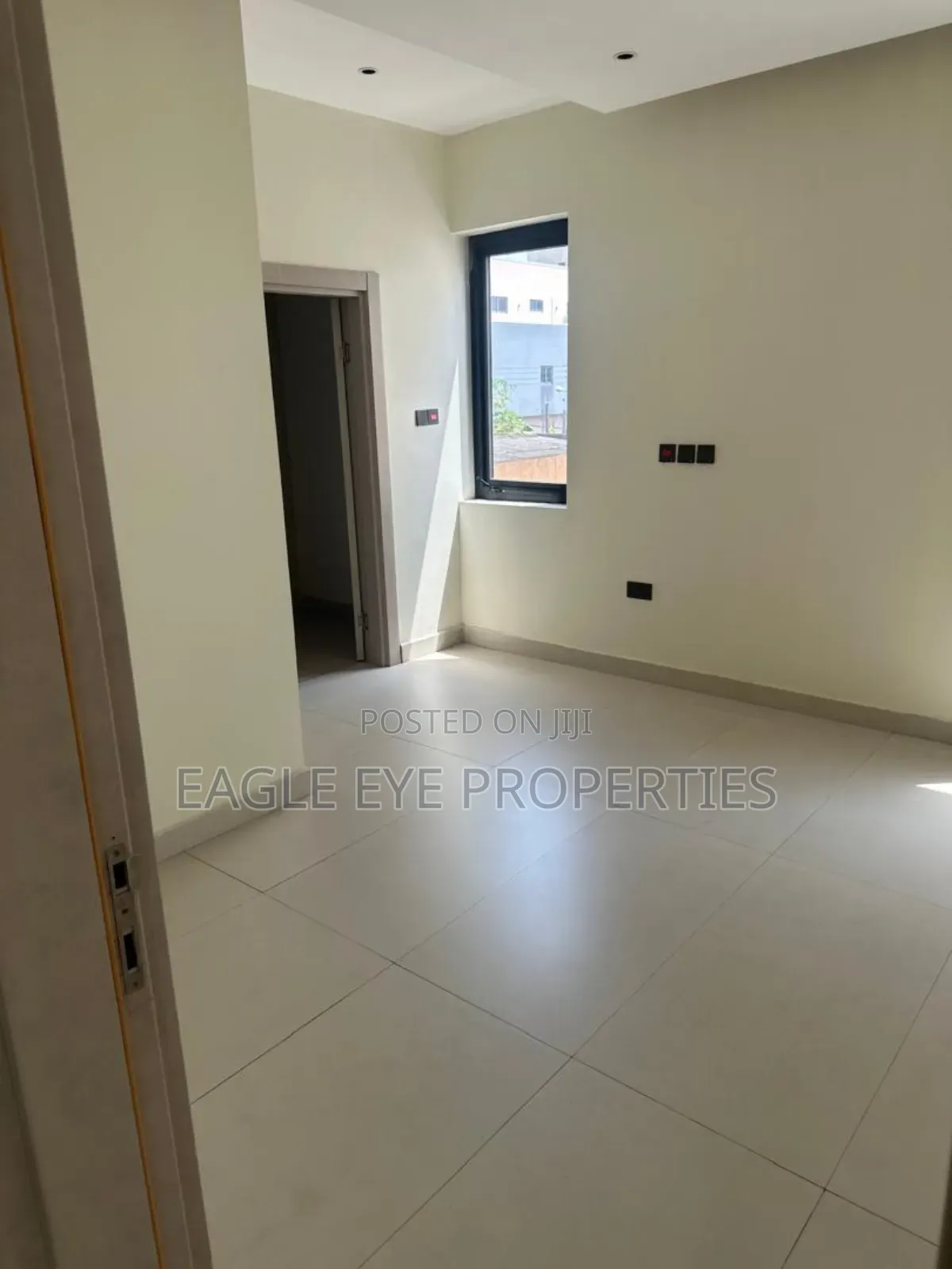 4bdrm House in Airport Residential Area for sale