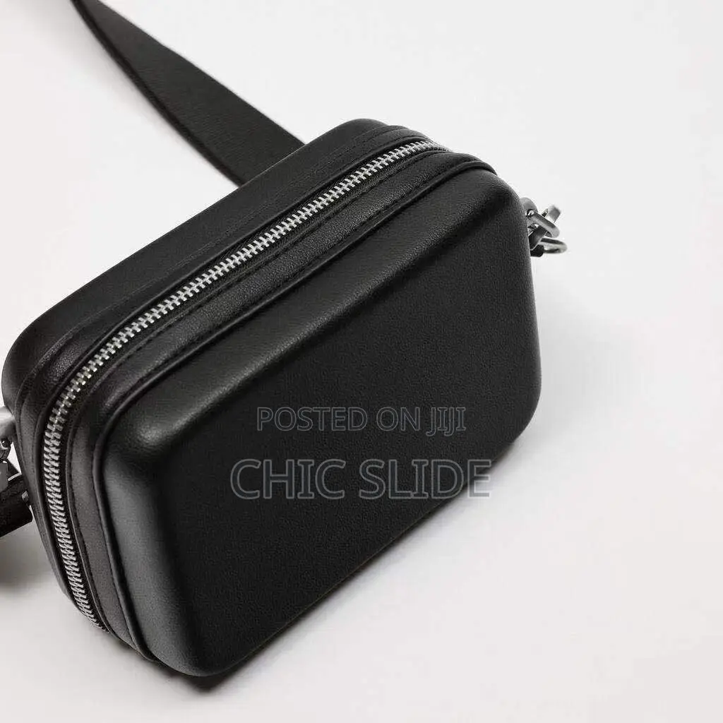 Cute Zara Sidebag