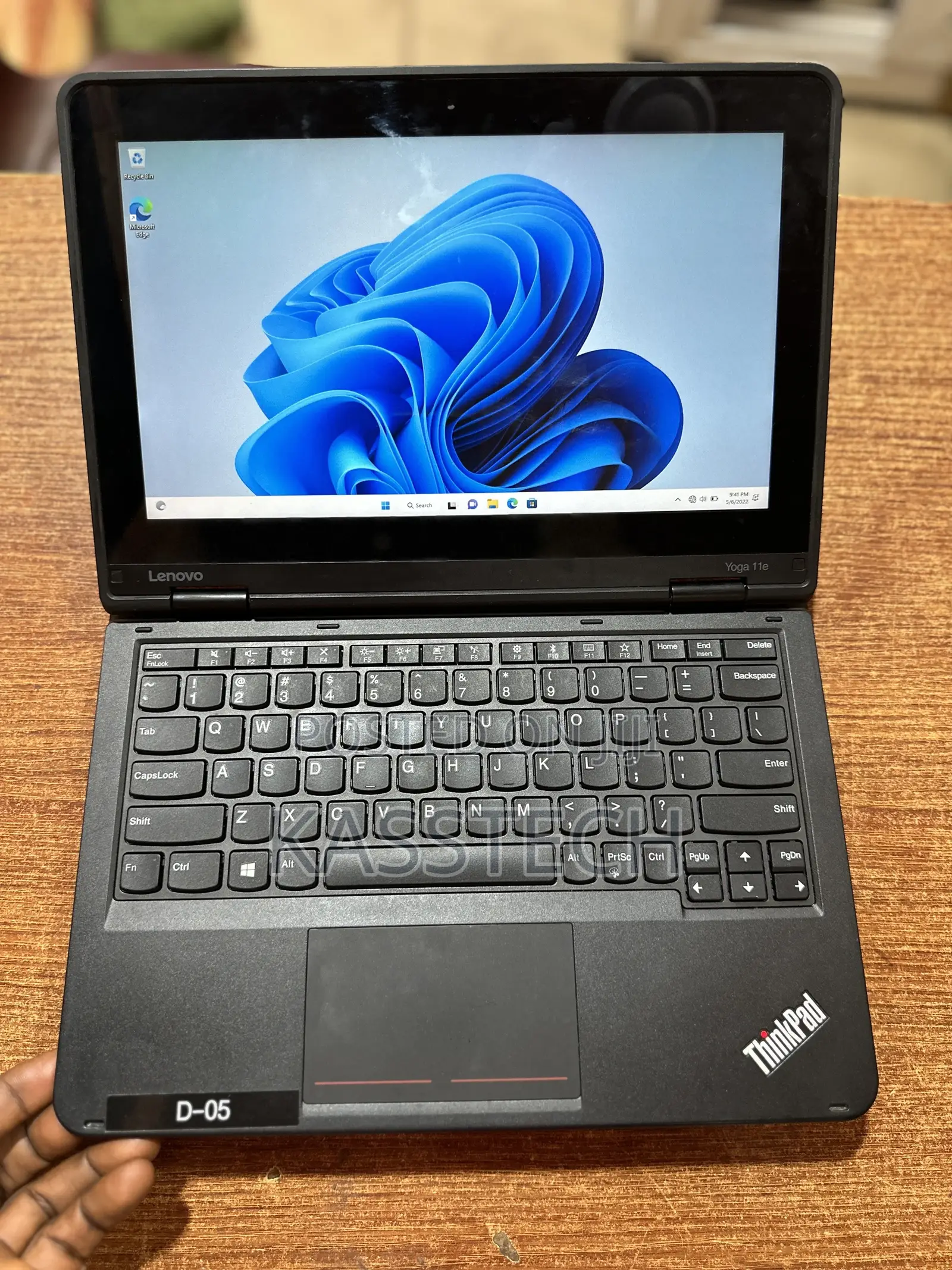 Laptop Lenovo Yoga 11e 4GB Intel SSD 500GB