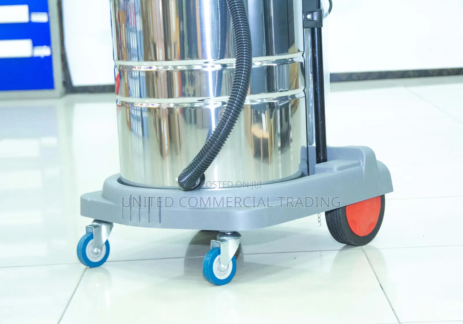 Vacuum Cleaner