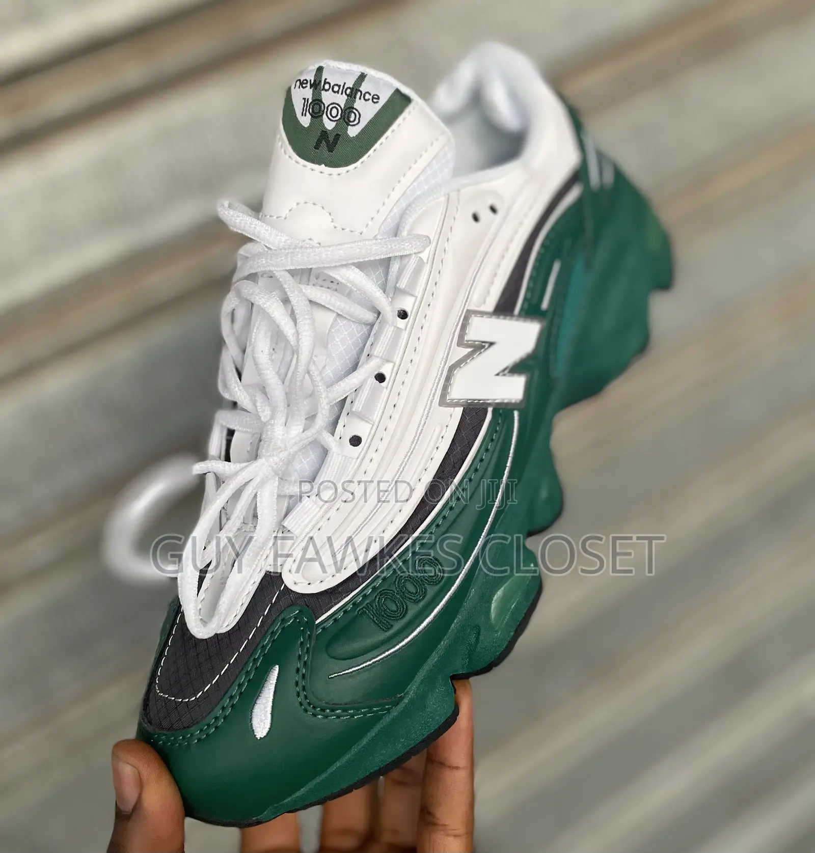 New Balance 1000