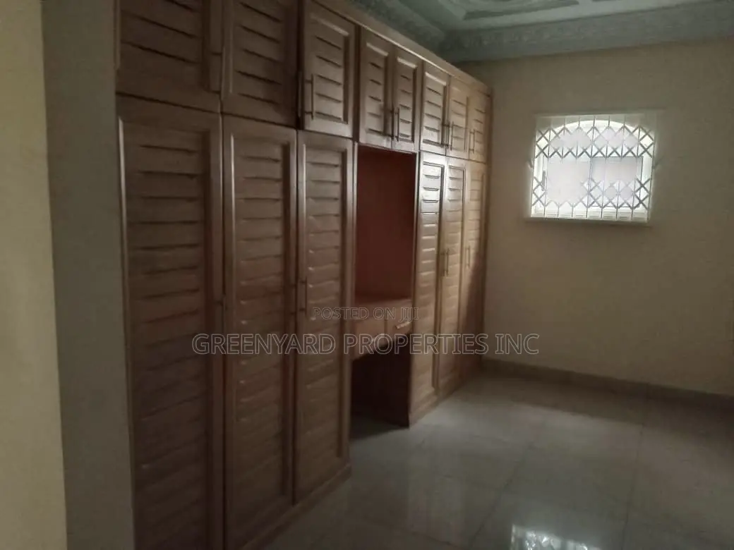 7bdrm House in Bawaleshie, East Legon for rent
