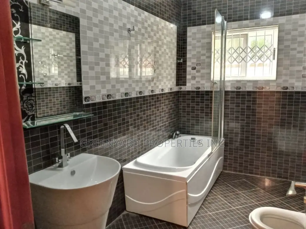 7bdrm House in Bawaleshie, East Legon for rent