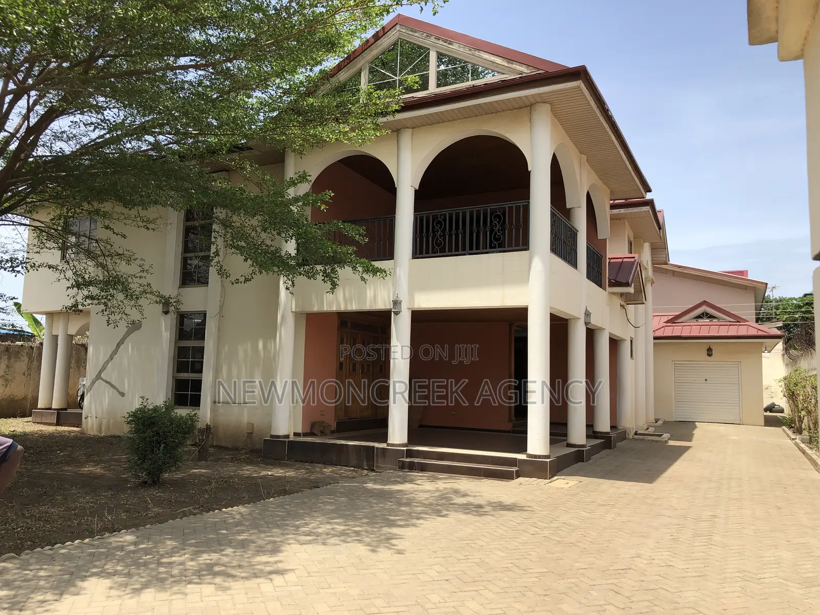 6bdrm Duplex in Spintex C18 for sale