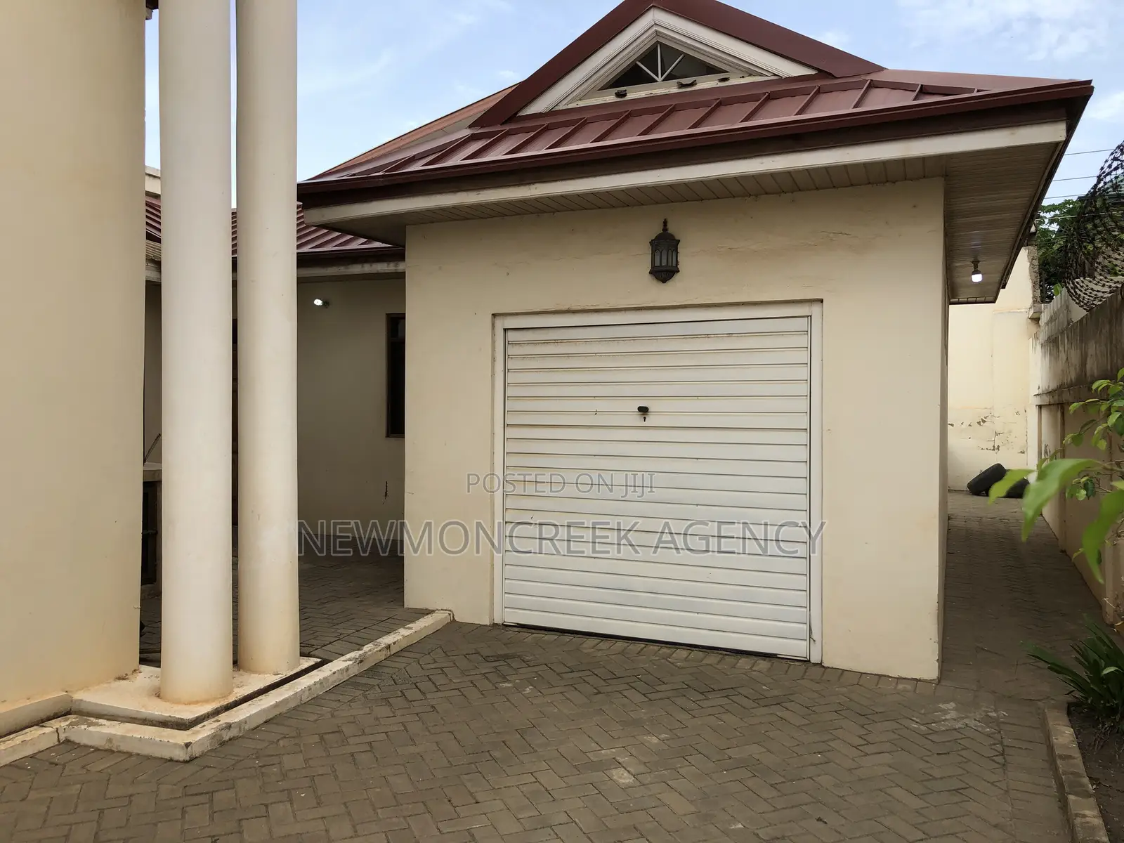 6bdrm Duplex in Spintex C18 for sale