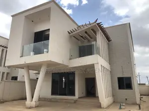 5bdrm Duplex in East Legon Hills, Accra Metropolitan for sale