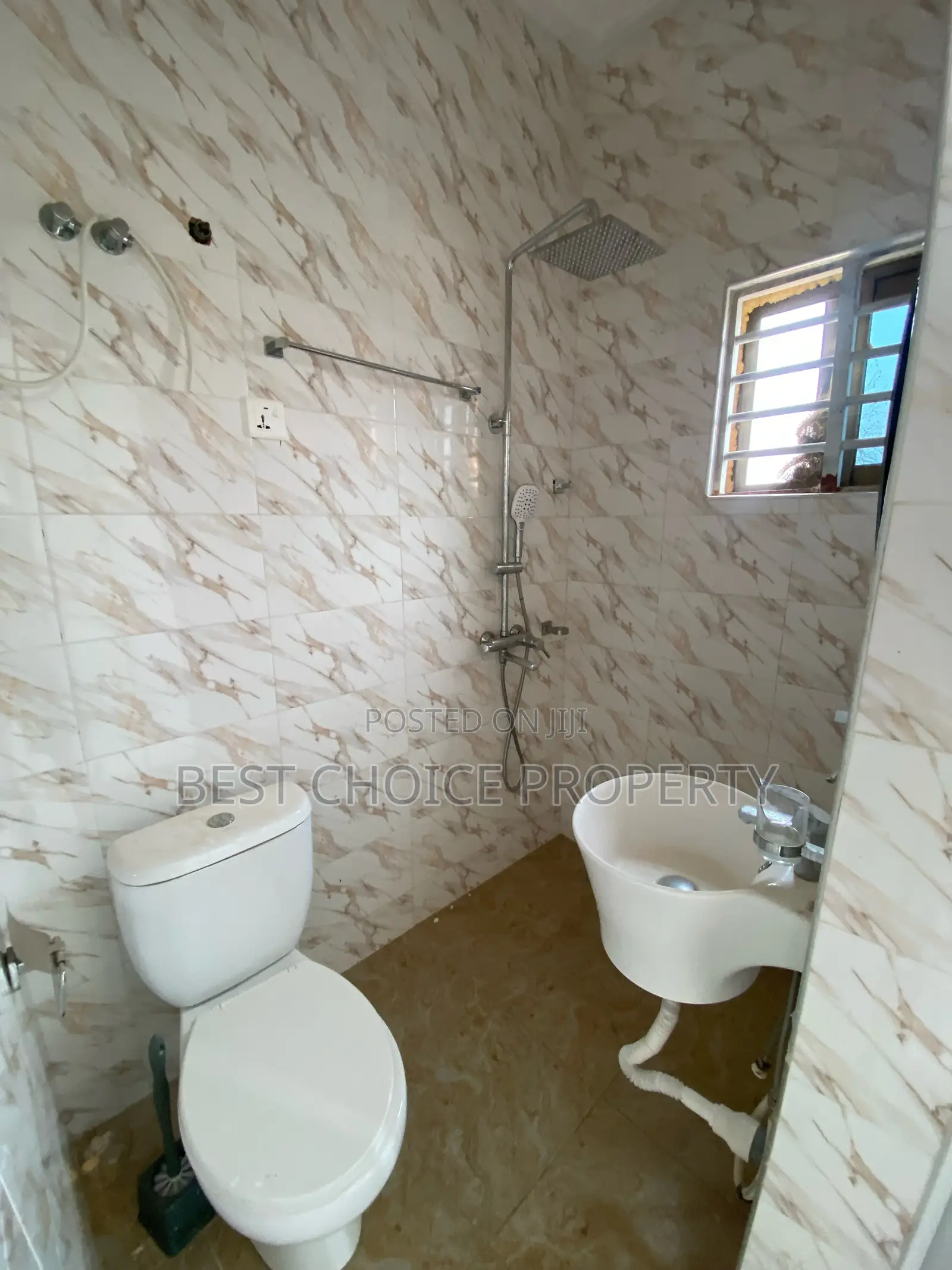 1bdrm Room & Parlour in Adenta New Legon for rent