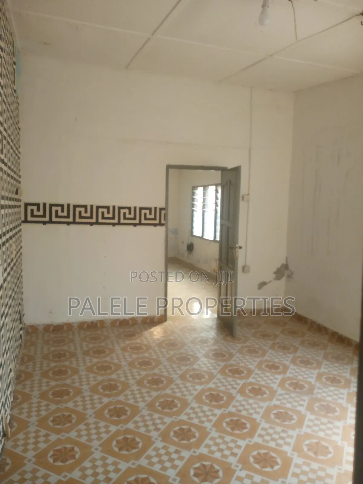 1bdrm Apartment in Dansoman Exhibition for rent