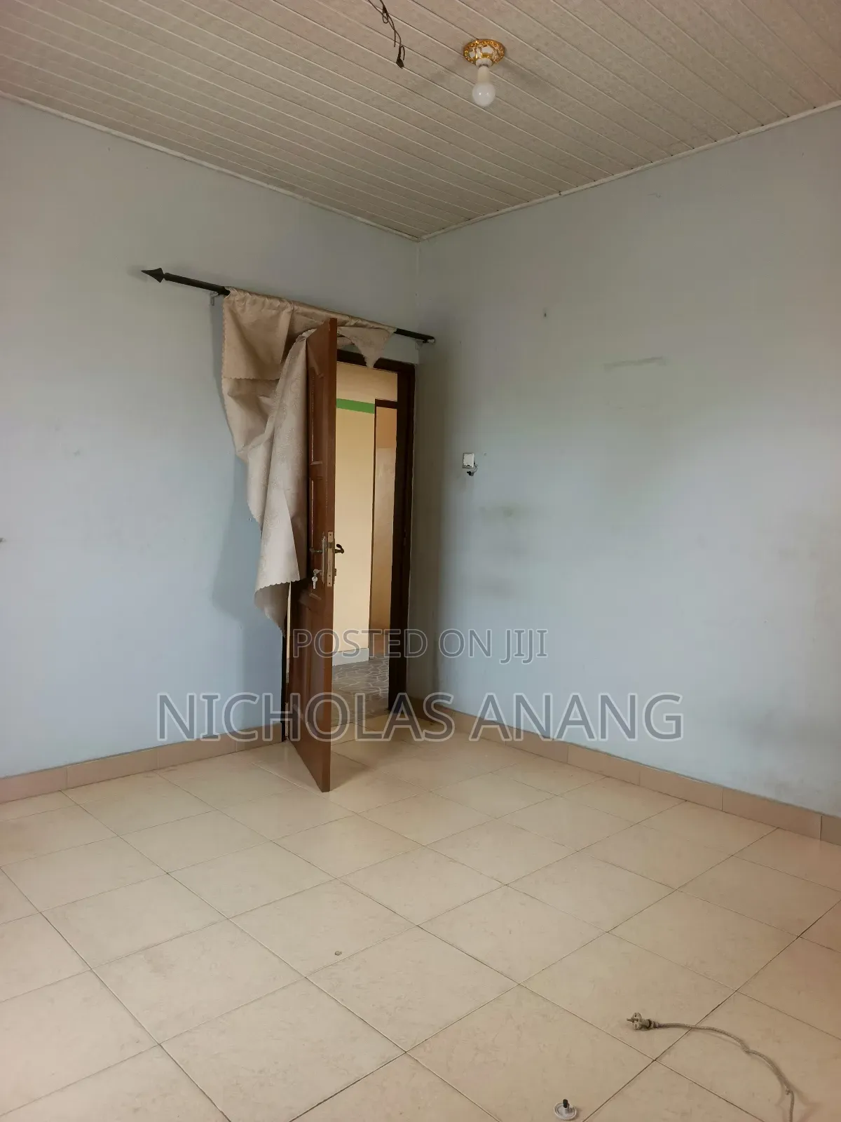 2bdrm Apartment in The Dorns Properties, New Town for rent