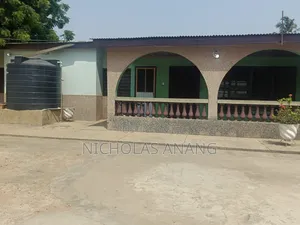 2bdrm Apartment in Dorns Properties, New Town for rent