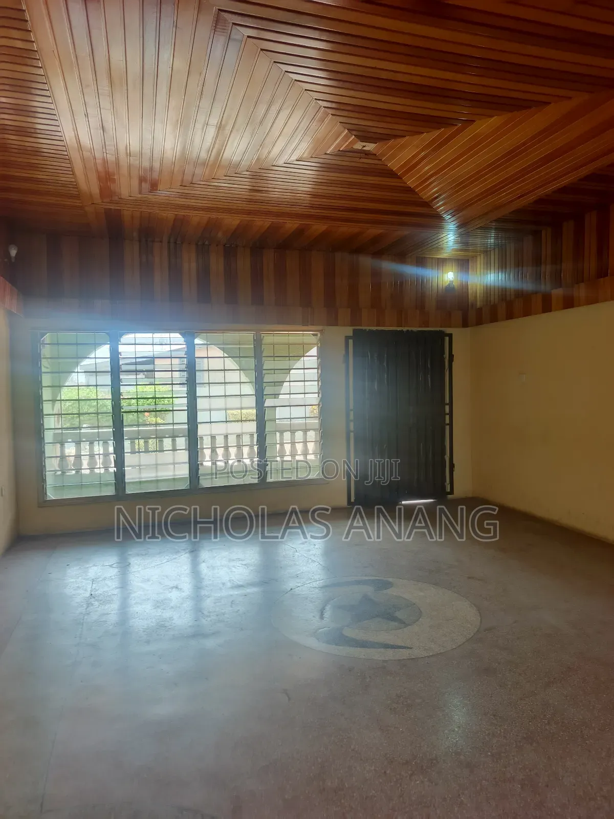 2bdrm Apartment in Dorns Properties, New Town for rent