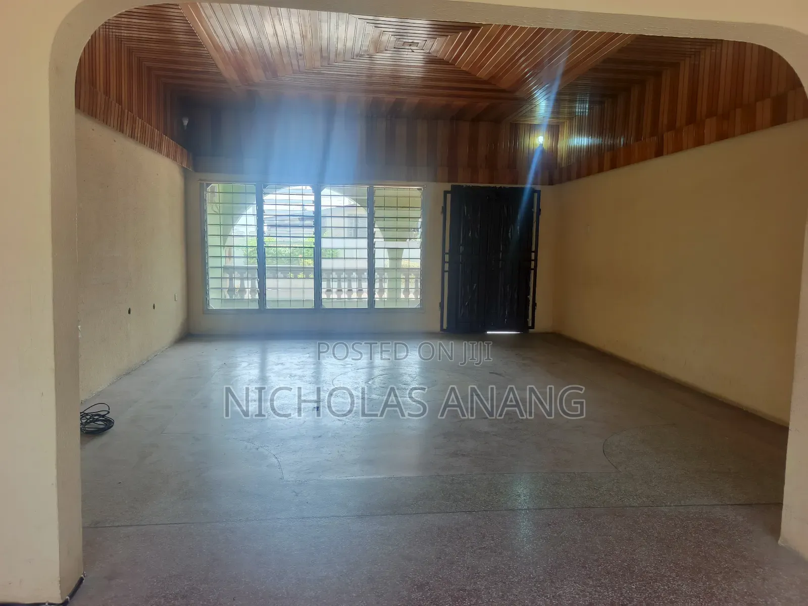 2bdrm Apartment in Dorns Properties, New Town for rent