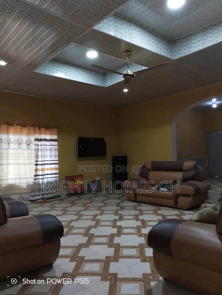 6bdrm House in Mighty Homes, Kasoa for rent
