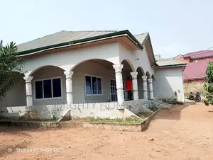 6bdrm House in Mighty Homes, Kasoa for rent