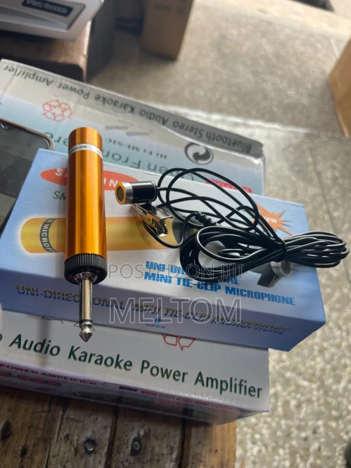 Samsung Sm-777 Cord Lapel Microphone
