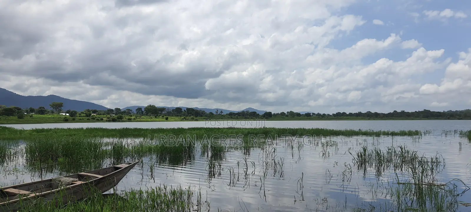 VOLTA REGION, HAVE (ETOE) _ 2 Acres  Riverfront Farmland