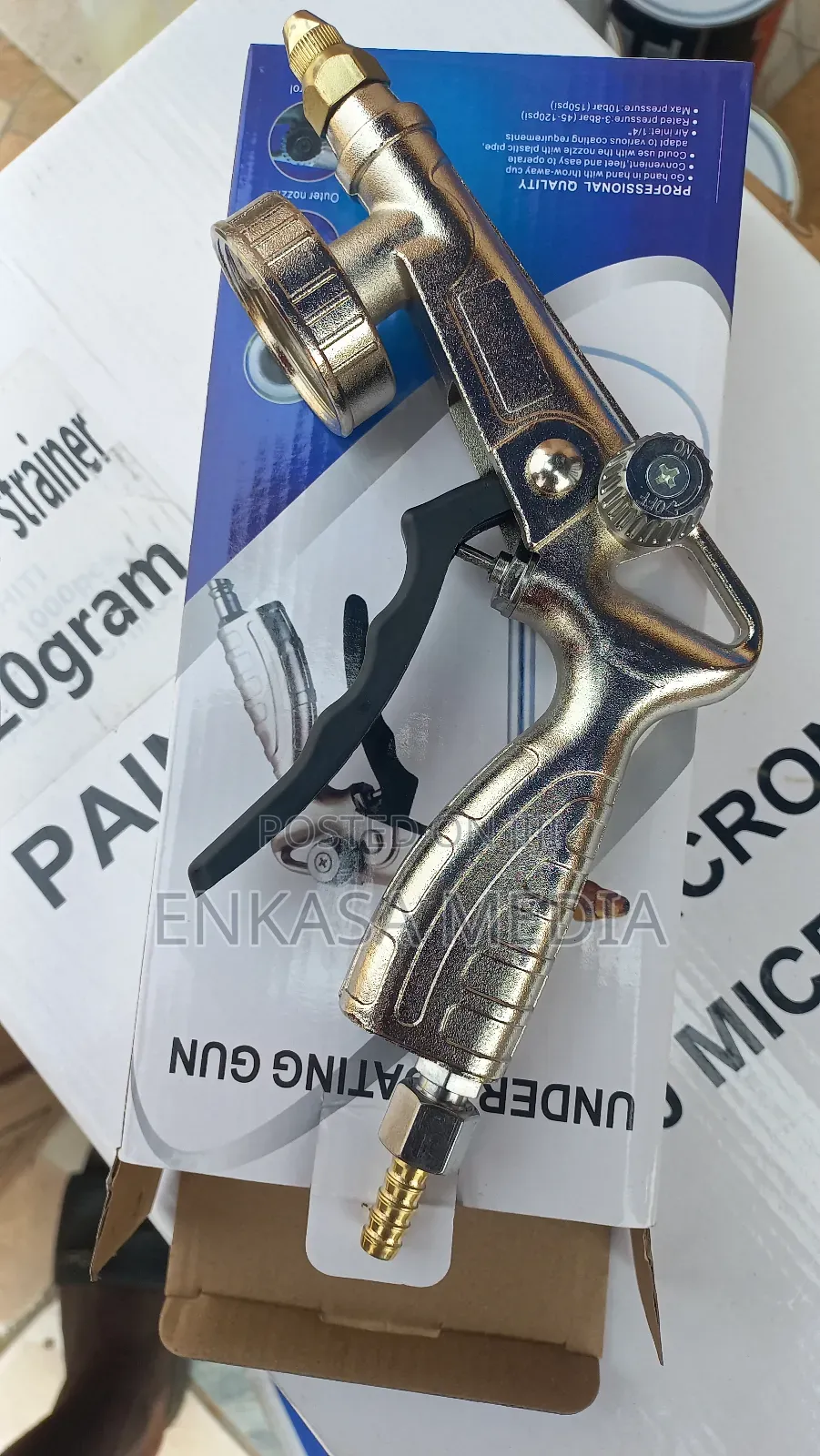 Under Coating Gun Or Gravitex Gun For Speaker Box And More.