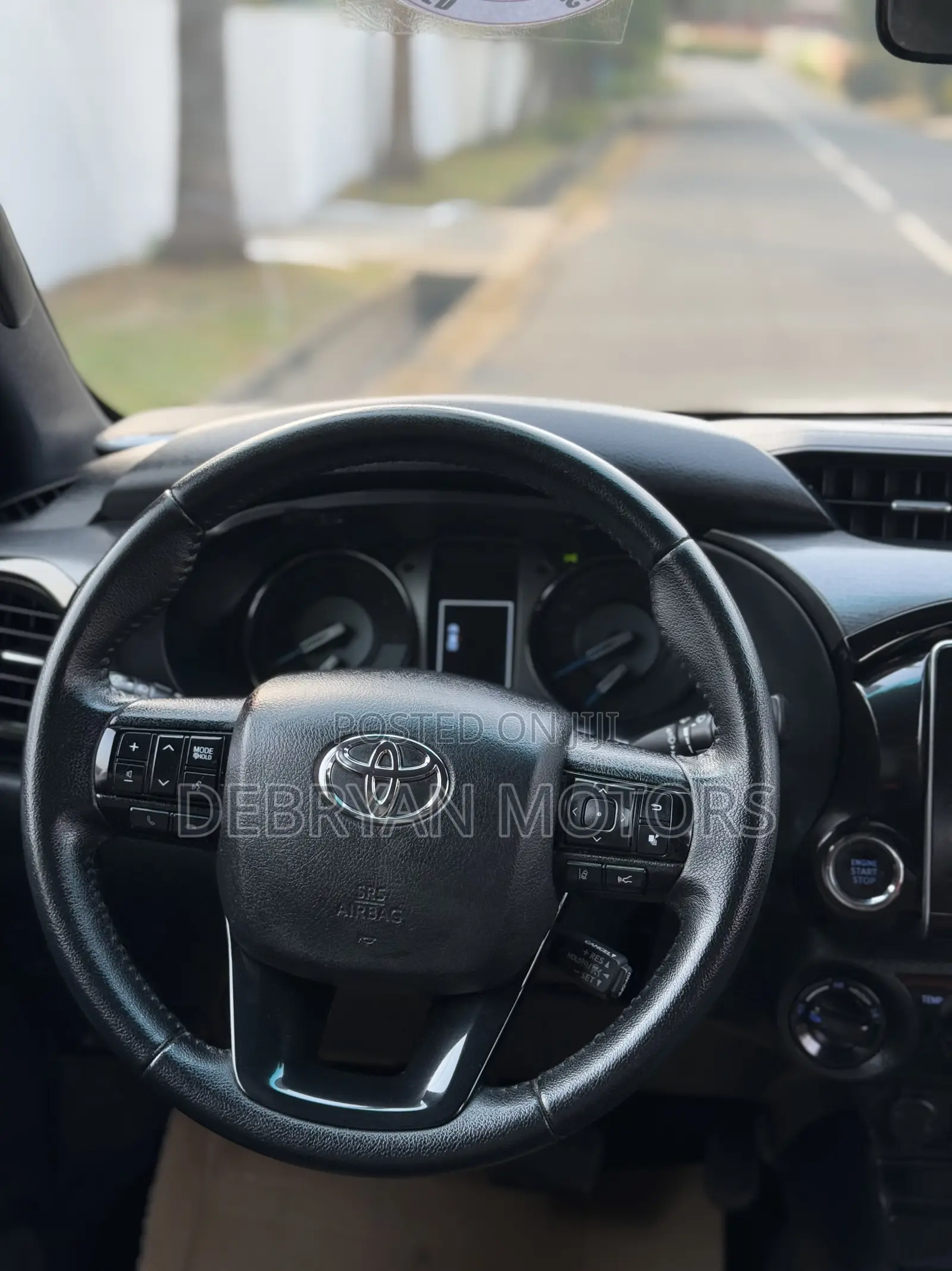Toyota Hilux Revo Double Cab Deisel 2.4 AWD 2022 Gray