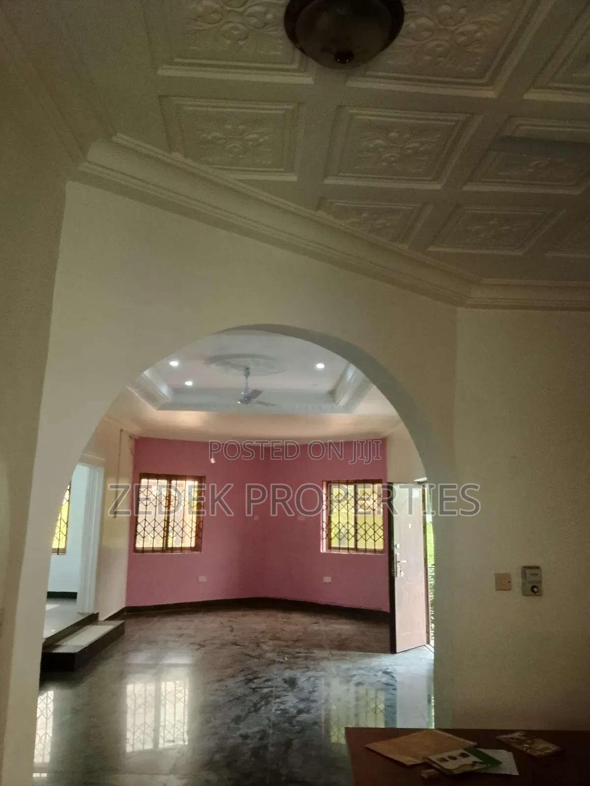 4bdrm Apartment in Ablekuma for rent