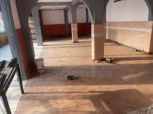 Showroom of 300sqm + at North Kaneshie Industrial Area 4 Rent