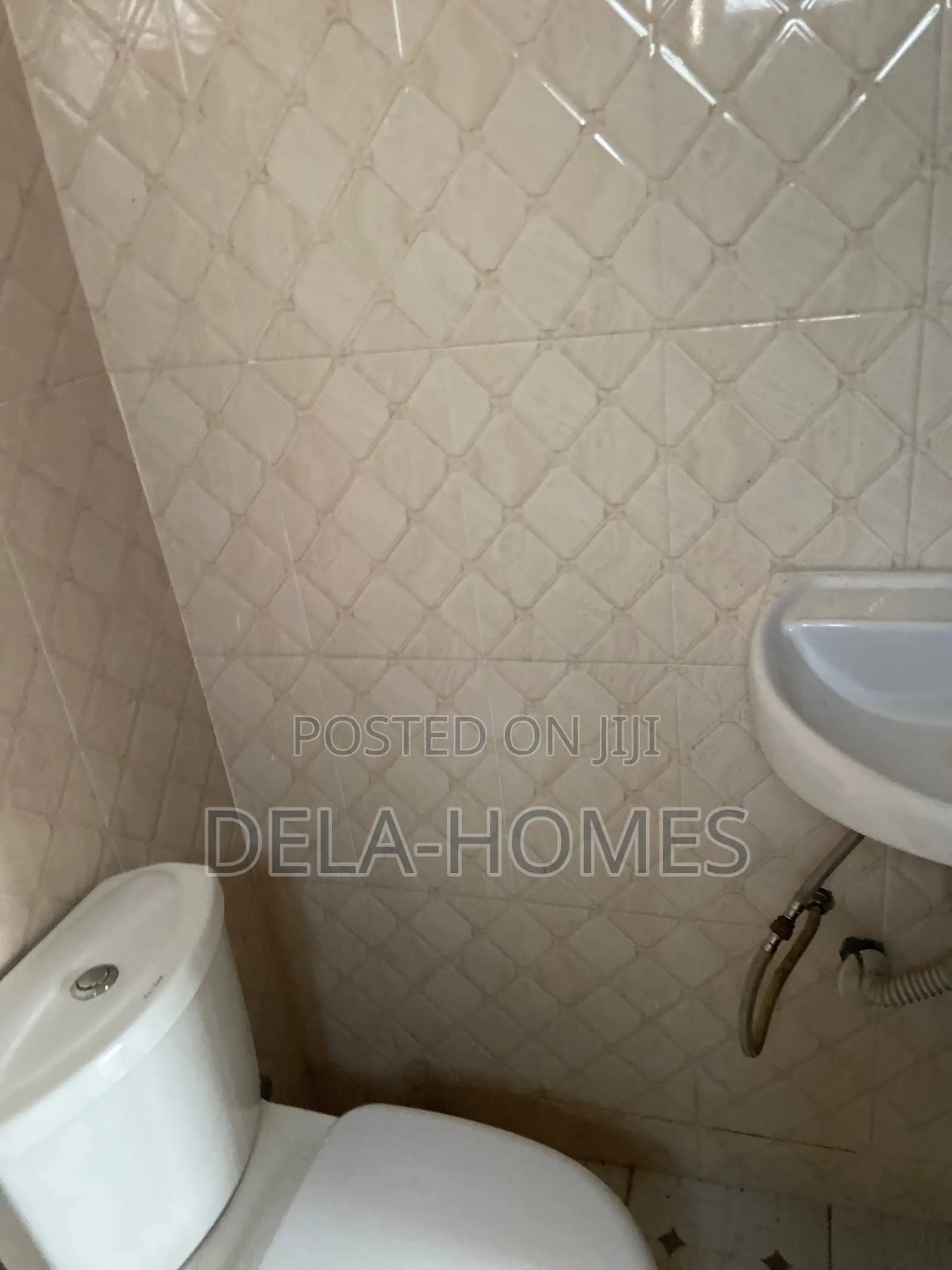 1bdrm Apartment in Lakeside Estate, Ashaley Botwe for rent