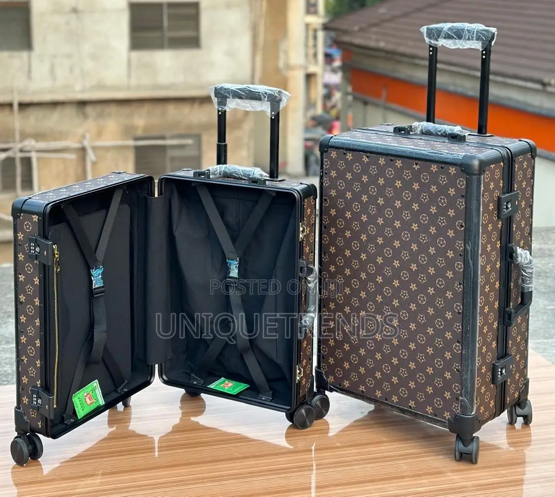 Luxury Traveling Suitcase Set
