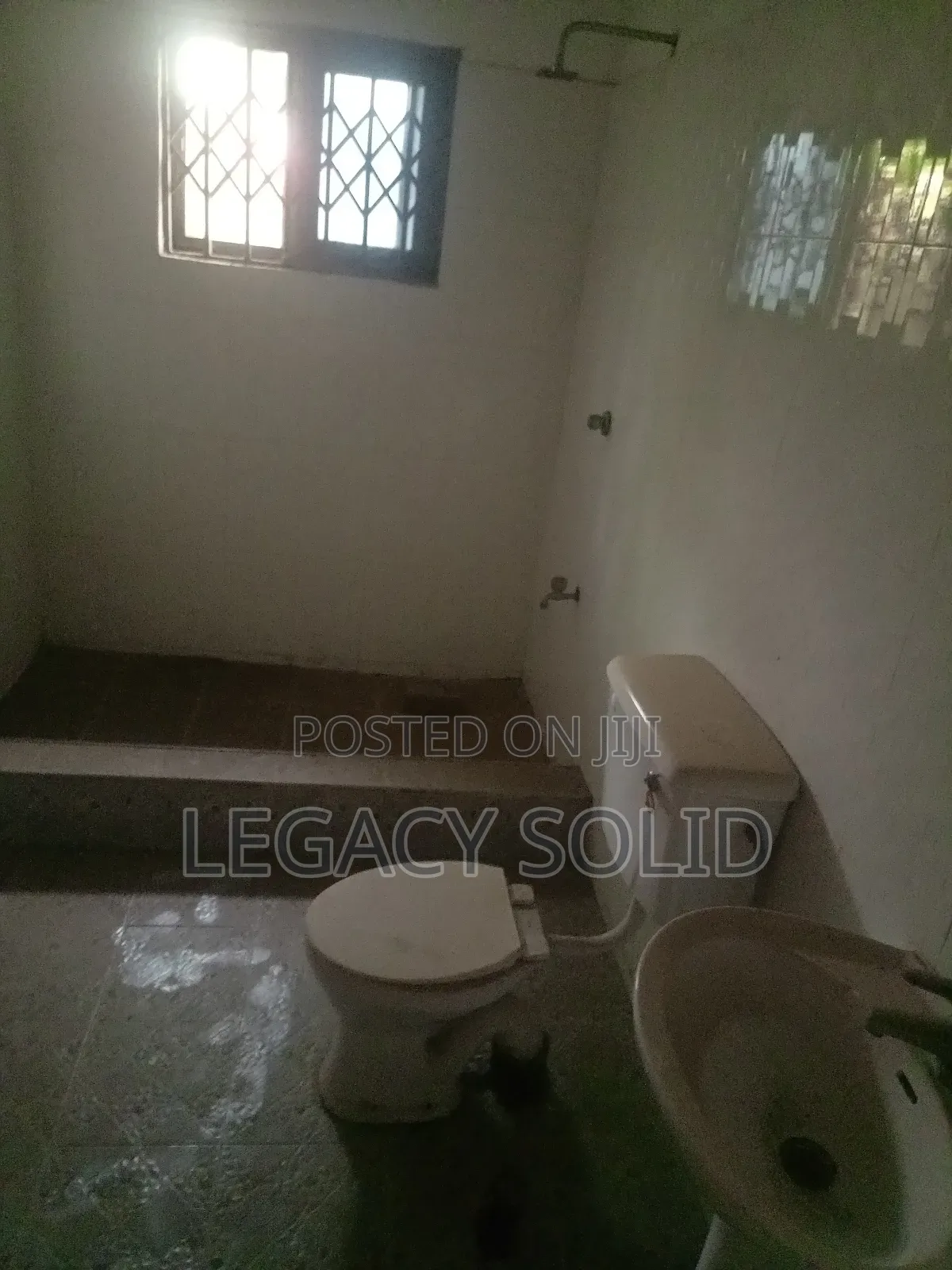 3bdrm House in Legacy Solid Real, Teshie for rent