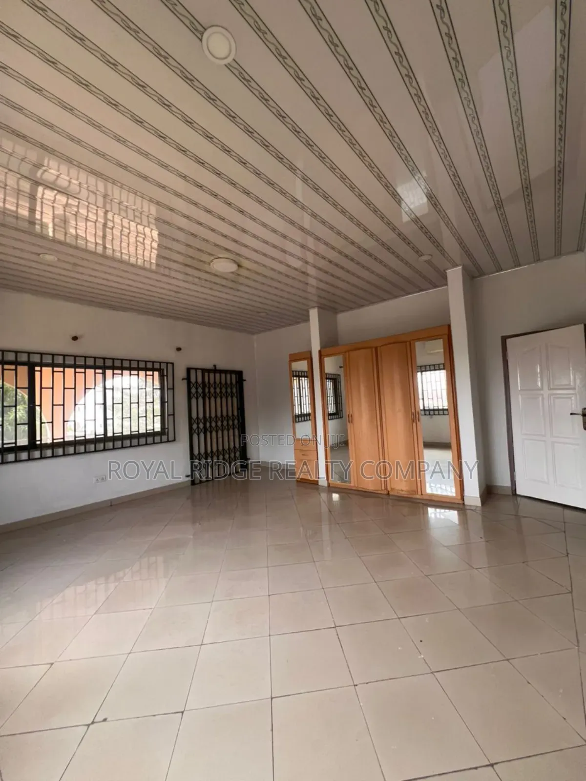 4bdrm Duplex in East Legon, Accra Metropolitan for rent